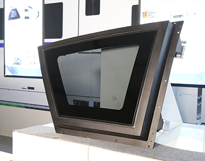 轨道车辆活动窗